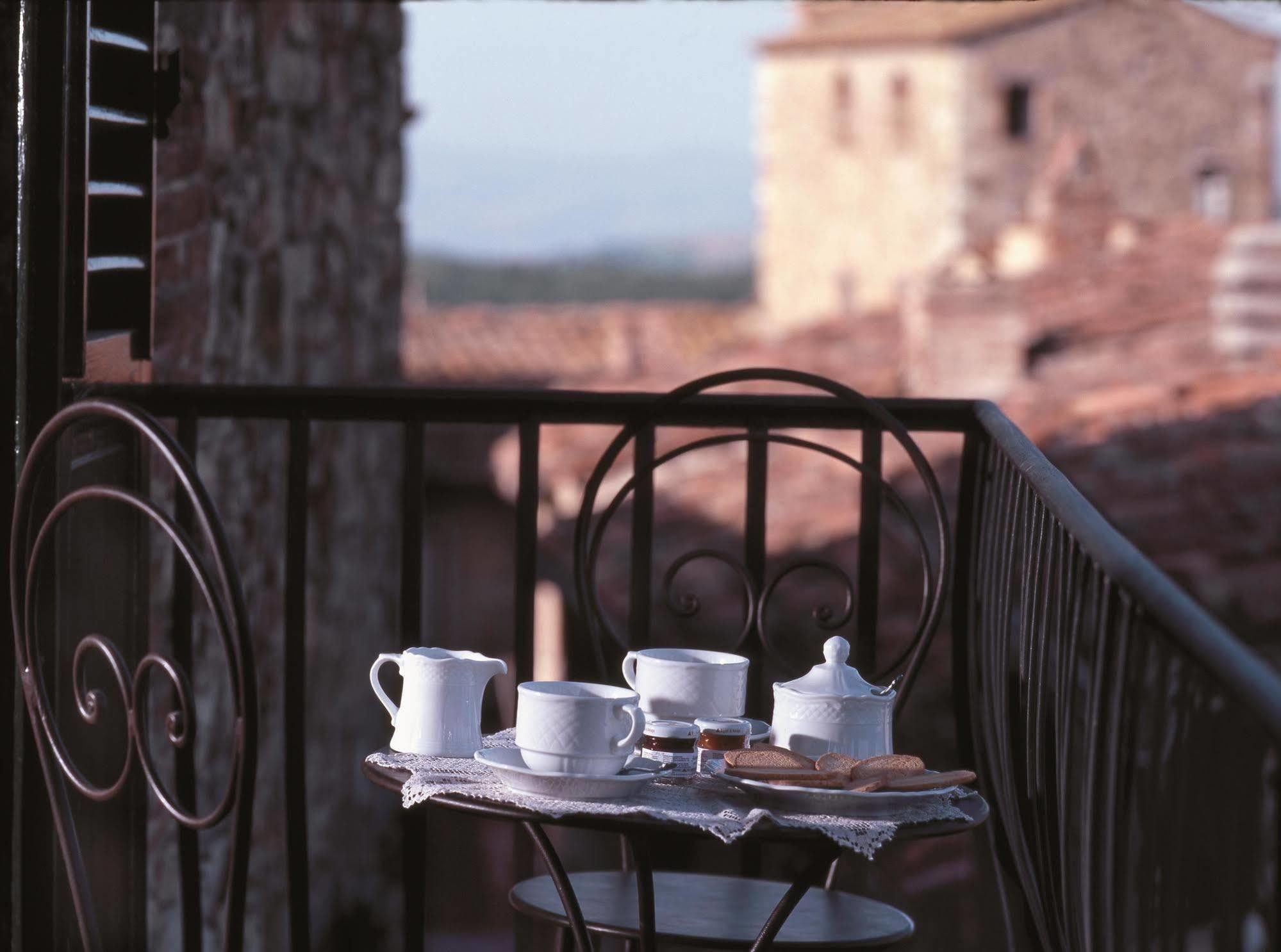 Palazzo Malaspina Bed & Breakfast 3*
